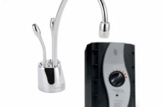 ברז מים חם/קר InSinkErator HC1100